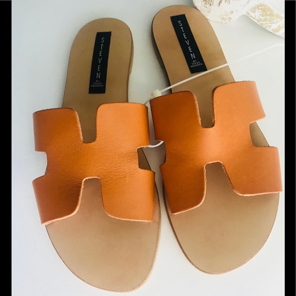 Steve Madden Shoes - NWT Steve Madden Greece sandals